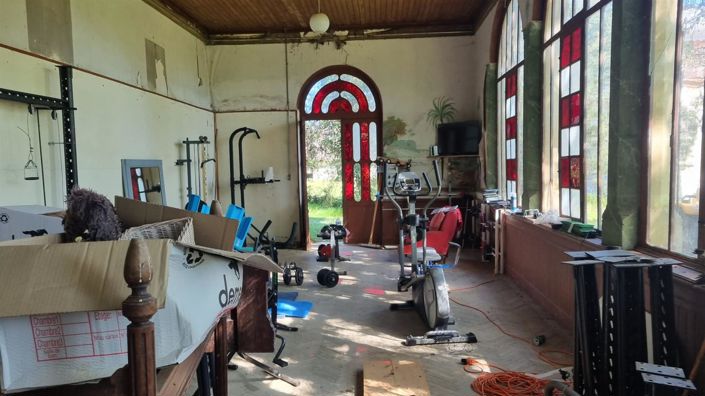 Image No.47-7 Bed Property for sale