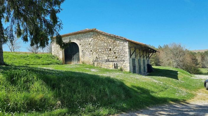 Image No.64-7 Bed Property for sale