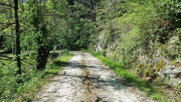 Image No.70-7 Bed Property for sale