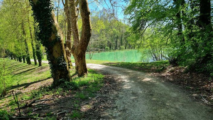 Image No.72-7 Bed Property for sale