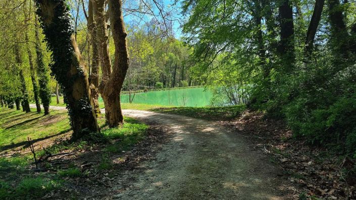 Image No.73-7 Bed Property for sale