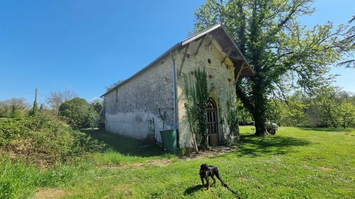 Image No.89-7 Bed Property for sale