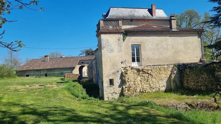 Image No.91-7 Bed Property for sale