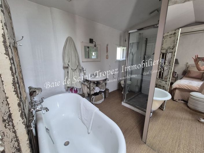 Image No.13-4 Bed House for sale