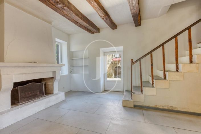 Image No.7-12 Bed House for sale