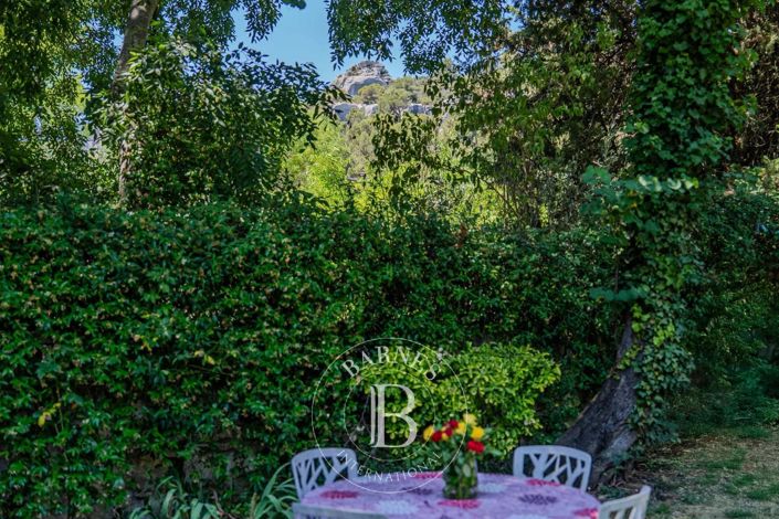 Image No.8-3 Bed House for sale