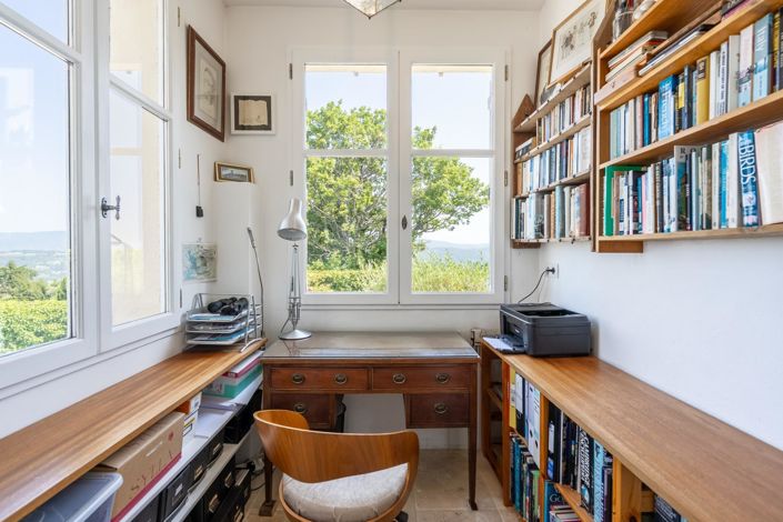 Image No.24-3 Bed House for sale