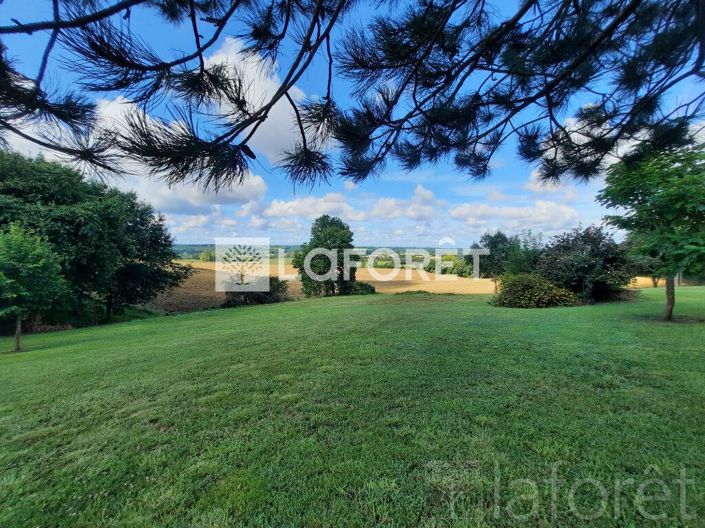 Image No.1-3 Bed House for sale