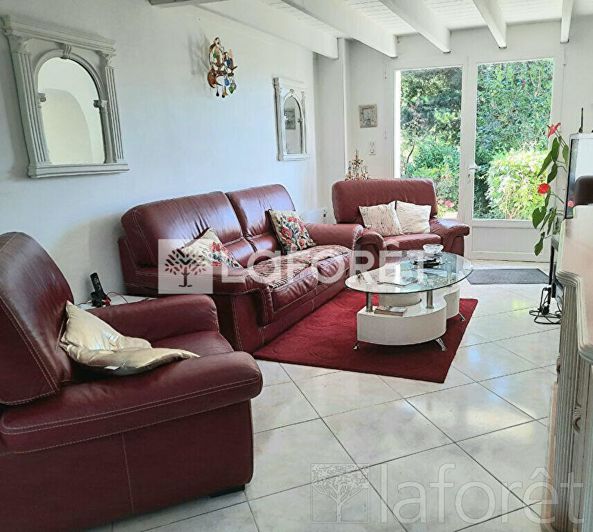 Image No.4-3 Bed House for sale