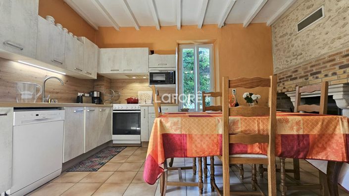 Image No.5-3 Bed House for sale