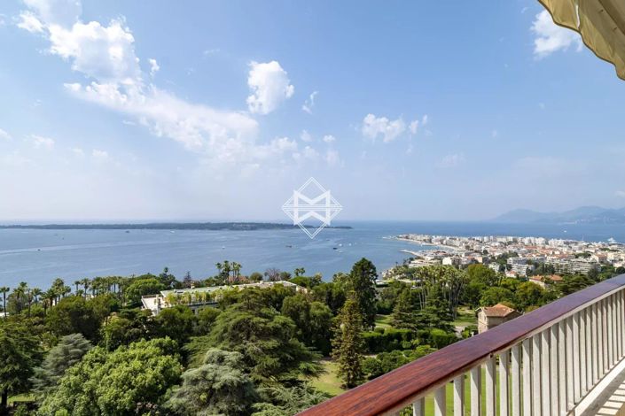 Image No.3-3 Bed Apartment for sale