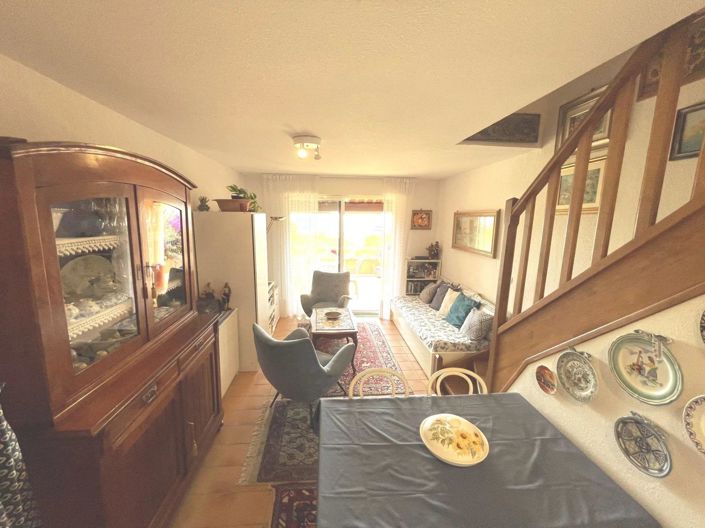 Image No.10-1 Bed Apartment for sale