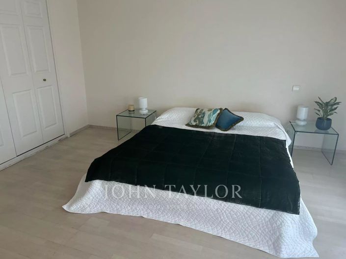 Image No.9-3 Bed Apartment for sale