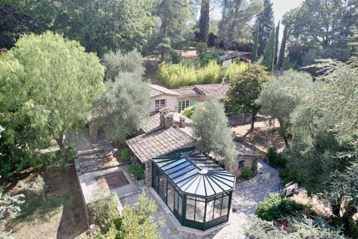 Image No.11-3 Bed House for sale