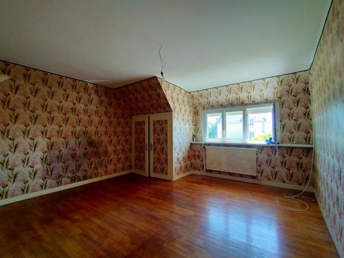 Image No.13-4 Bed House for sale