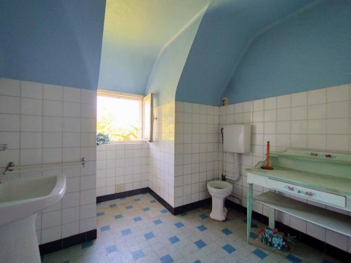 Image No.16-4 Bed House for sale