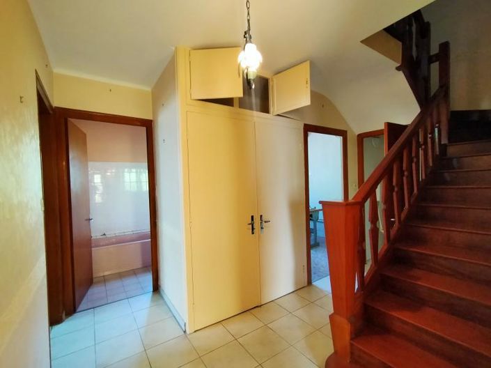 Image No.7-4 Bed House for sale