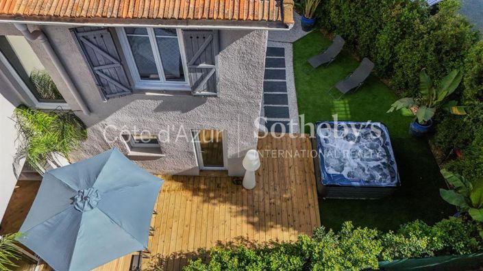 Image No.11-4 Bed Property for sale