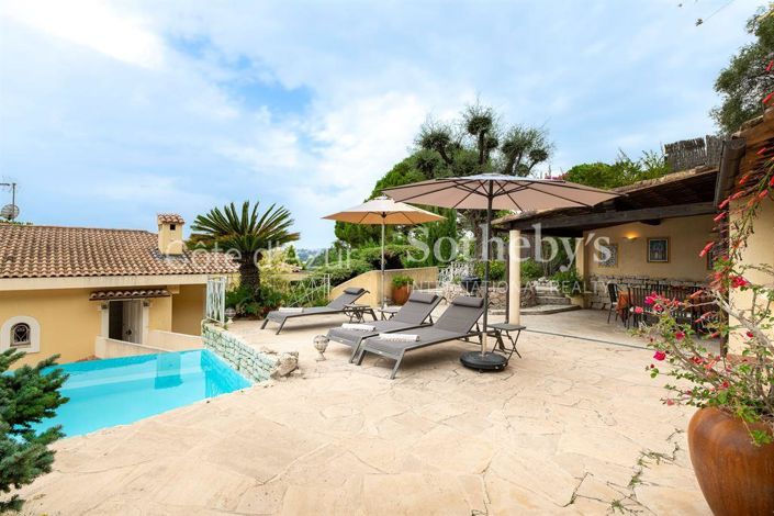 Image No.11-5 Bed House for sale