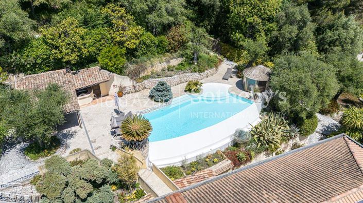 Image No.4-5 Bed House for sale