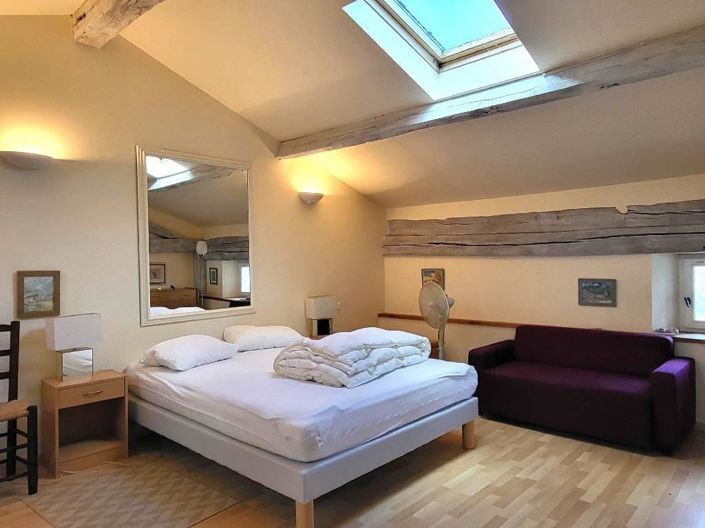 Image No.9-4 Bed House for sale