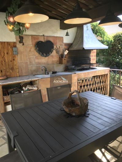 Image No.14-4 Bed House for sale