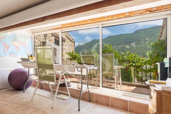 Image No.14-4 Bed House for sale