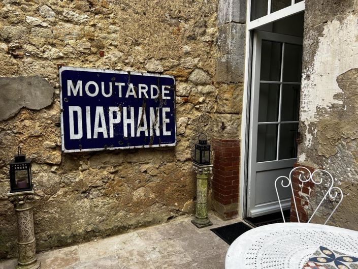 Image No.17-4 Bed House for sale