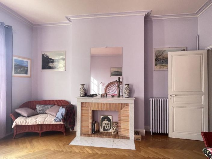 Image No.10-4 Bed House for sale