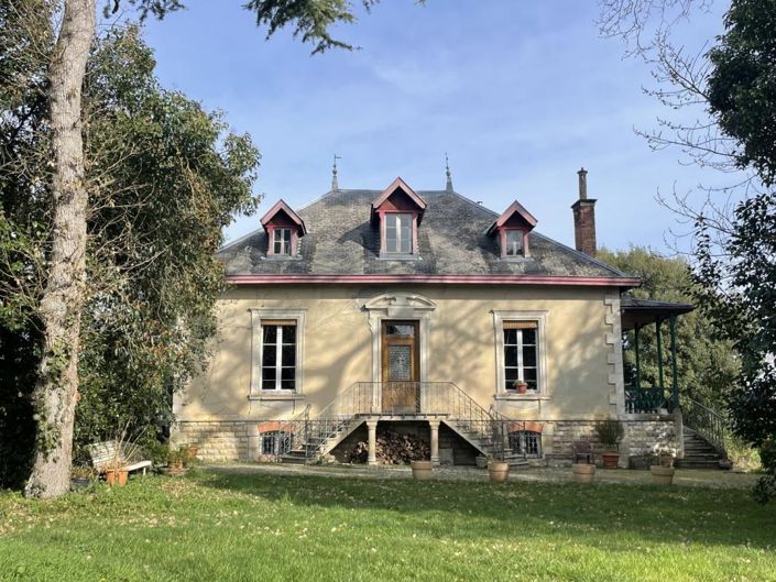 Image No.15-4 Bed House for sale