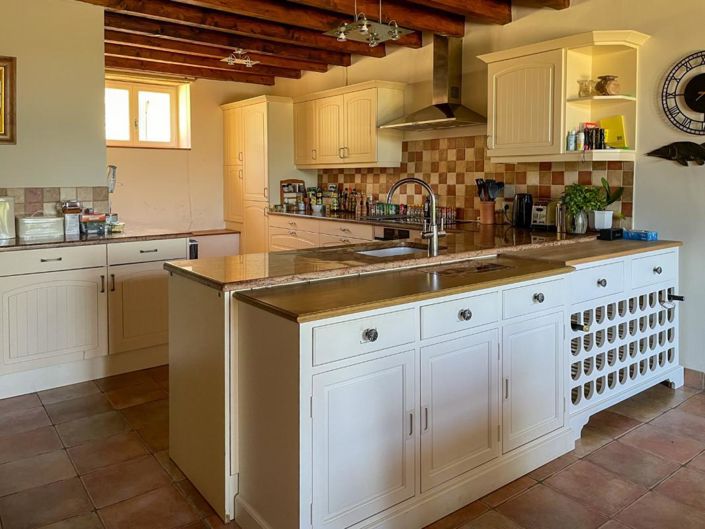 Image No.11-4 Bed House for sale