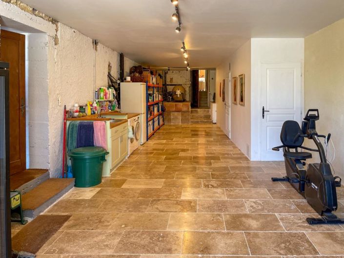 Image No.14-4 Bed House for sale