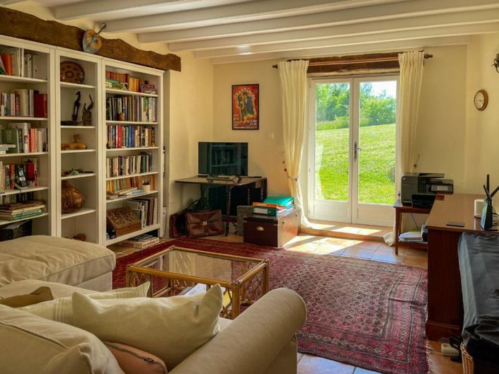 Image No.19-4 Bed House for sale