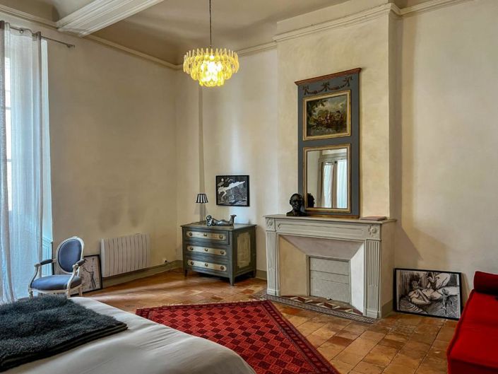 Image No.17-3 Bed House for sale