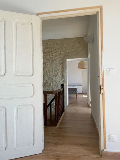 Image No.11-3 Bed House for sale