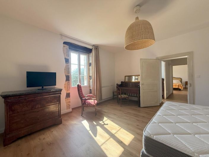 Image No.13-3 Bed House for sale