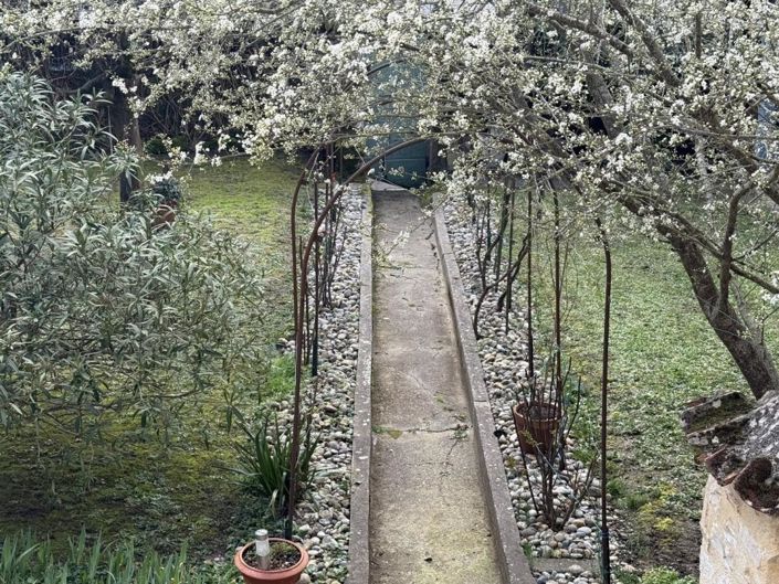 Image No.17-4 Bed House for sale