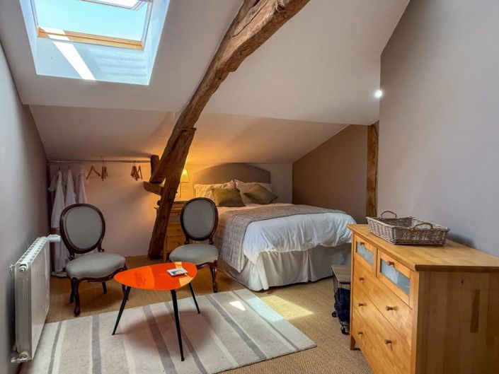 Image No.13-6 Bed House for sale