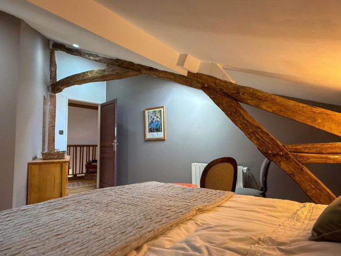 Image No.14-6 Bed House for sale