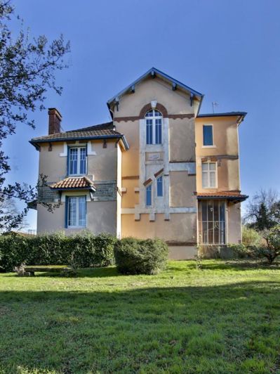 Image No.2-5 Bed House for sale