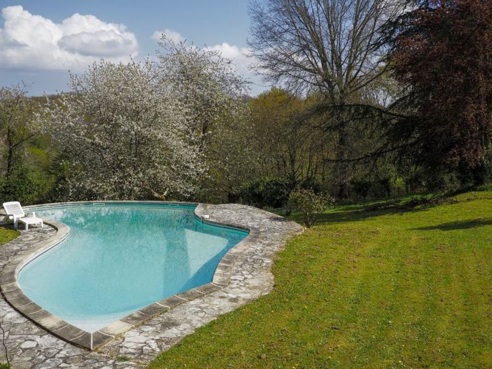 Image No.4-5 Bed House for sale