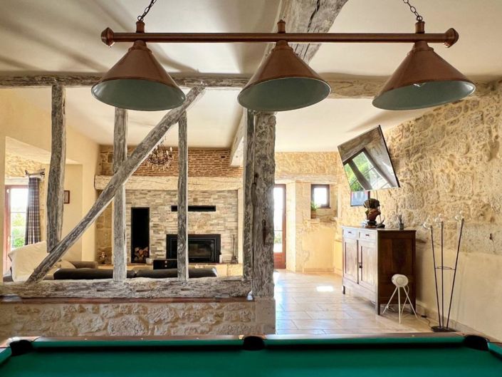 Image No.13-6 Bed House for sale