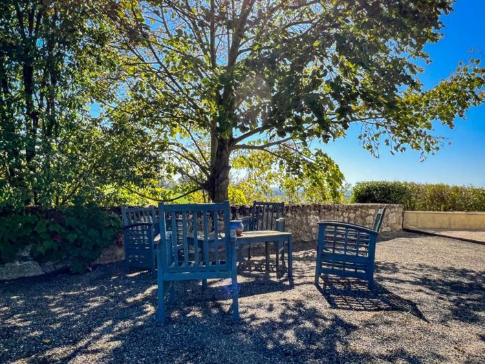 Image No.5-6 Bed House for sale