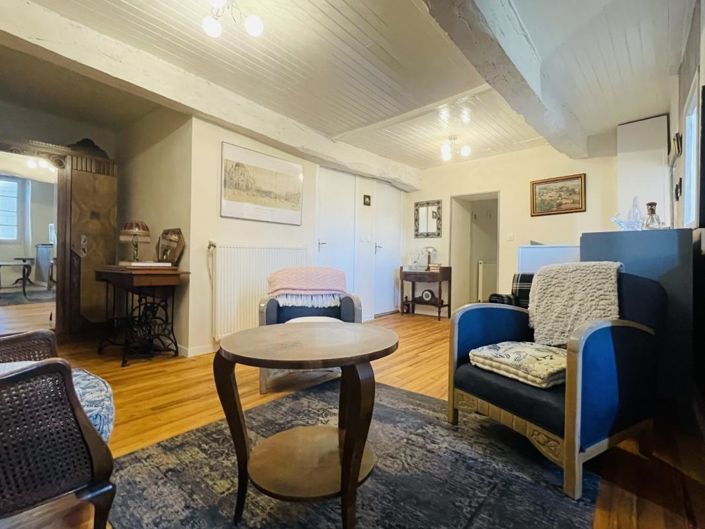 Image No.4-4 Bed House for sale