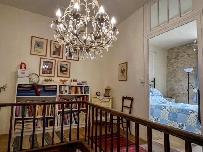 Image No.12-3 Bed House for sale