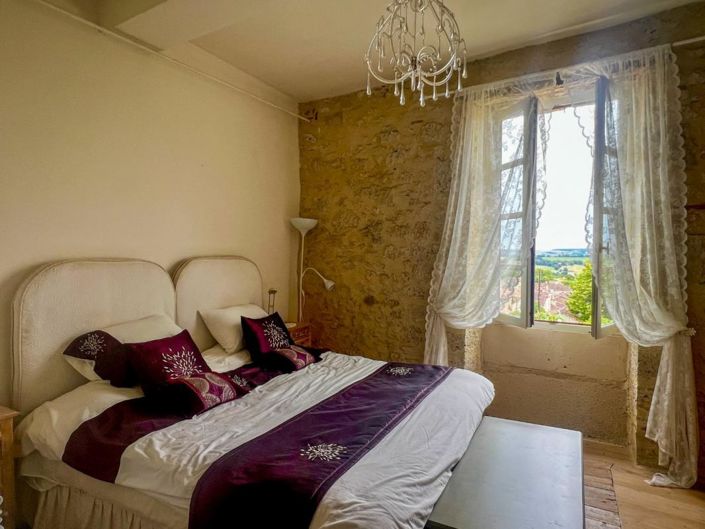 Image No.15-3 Bed House for sale