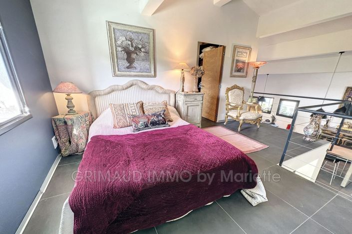 Image No.12-3 Bed House for sale