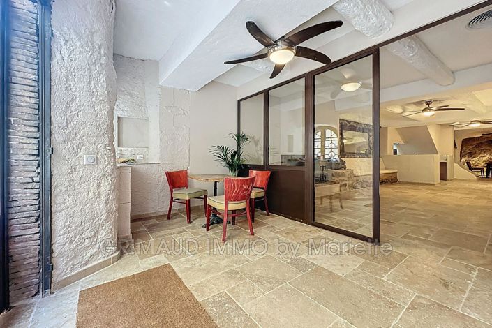 Image No.7-2 Bed House for sale