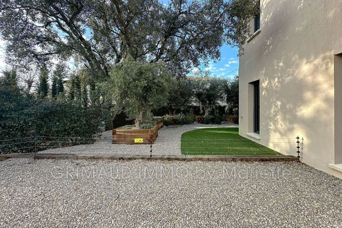 Image No.13-4 Bed House for sale