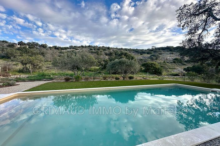 Image No.5-4 Bed House for sale